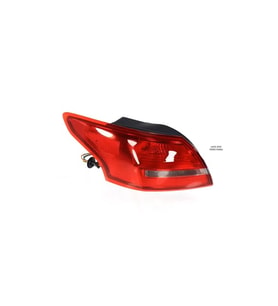 Ford Focus Arka Stop Lambası Sedan Dış Sol 2015-2018 Duylu