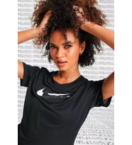 Nike Dri-Fit Double Swoosh Run Tee Kısa Kollu Kadın Koşu Spor Antrenman Tişörtü