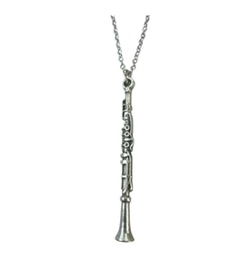 Klarnet Müzik Aletli Metal Kolye – Unisex - Nefesli Çalgı Temalı Takı 60 cm Zincir (Gümüş)
