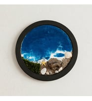 Dek-2140 Mavi Huzur Serisi: Fok ve Deniz Temalı 3D Reçine Tablo (20x20 cm)