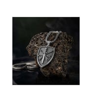 Viking Kılıç Ve Kalkan Motifli 925 Ayar Gümüş Kolye