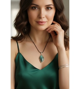 Işıltılı Labradorit Kolye 332-5