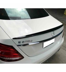 Mercedes w213 boyalı (Pianoblack) spoiler 2016 sonrası