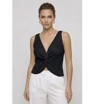 Twist Knot Detaylı Premium Kadın Triko Bluz – V Yaka Örgü Dokulu Şık Crop Tasarım