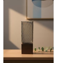 Cam masa üstü vazo, 25x9 cm kare, mozaik, AKASYA ayaklı FÜME RENK CAM (Ekose Dsn Füme)
