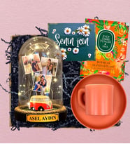 İsimli, 3 Fotoğraflı ve Işıklı Fanus & Turuncu Kahve Fincanı  Kişiye Özel Premium Set (Model 6)