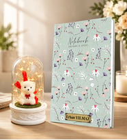 Kişiye Özel Şık Defter ve LED Işıklı Beyaz Ayıcıklı Fanus Hediye Seti