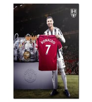 Ahşap Tablo Cristiano Ronaldo Formasını Ve Kupaları Gösteriyor (25x35 Cm Boyut)