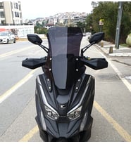 MOTOCAM Kymco DTX 250 Ön Cam 2021-2026 Model 55cm Siyah Renkli 4mm ORTA BOYLU