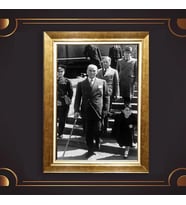 Altın Varaklı Çerçeveli Paspartulu Atatürk Tablo nl02A709 (Gold)