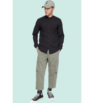 Erkek Pamuklu Slim Fit Hakim Yaka Gömlek Yazın Rahatlığı ve Şıklığı Yaz Aylarının Vazgeçilmezi (Siyah)