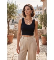 Premium Pamuklu Kumaş Kadın Siyah Crop Atlet - U Yakalı Spor ve Şık Basic Bluz - Slim Fit Yazlık Üst