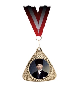 Kişiselleştirilebilir Üçgen Madalya (Gold)