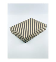 22x30x6 Hediyelik Kutu Kraft Kutu Karton Kutu YIlbaşı Kutusu Pasta Kutusu Balon Kutusu (10 ADET)