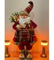 2025 Yeni Yıl Hediyesi Dekoratif Işıklı Noel Baba Yılbaşı Çalı Çırpı Toplamış Noel Baba, 65-70cm