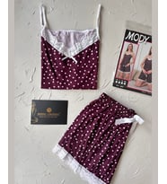 Intive Dantel Detaylı Yumuşacık Mürdüm Puantiye Desenli Askılı Bluz Şort Pijama Takımı