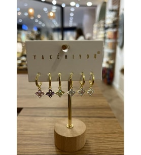 Yakemiyou Taşlı Yoncalar Altılı Küpe