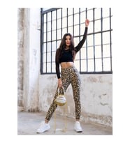 Leopar Desenli Ekstra Yüksek Bel Toparlayıcı Spor Tayt