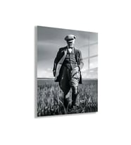 Temperli Cam Tablo Siyah Beyaz Kasketli Atatürk Görseli