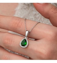 Gümüş Damla Zümrüt Taşlı Kadın Kolye
