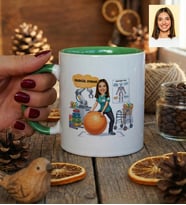 Kişiye Özel Karikatürlü Kadın Fizyoterapist Kupa Bardak Tıp Bayramı Hediyesi