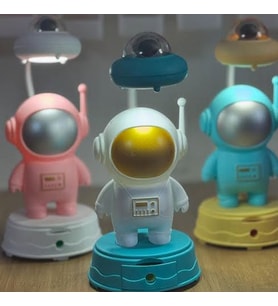 Astronot Masa Lambası Usb Led Çocuk Lambası Tye Light Masa Üstü