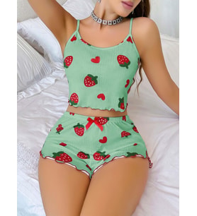 Kadın Yeşil Çilek desenli Şortlu Pijama Takımı 5060