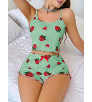 Kadın Yeşil Çilek desenli Şortlu Pijama Takımı 5060