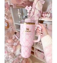 Stanley x LoveShackFancy Quencher H2.0 FlowState Tumbler Çiçek Desenli Limited Edition Termos Bardak Pipetli Takım Kutulu 40 OZ (1.18 L)