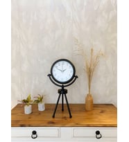 River World Masa Saati Metal Siyah Mini Tripod 45 cm x 26 cm