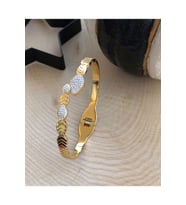 GOLD RENK YILAN MODEL ÇELİK KELEPÇE ACR6637