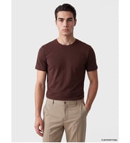 LCWAIKIKI Classic Kahverengi Slim Fit Bisiklet Yaka Erkek Tişört