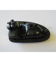 RENAULT MEGANE- 1- 98/99; ÖN KAPI İÇ AÇMA KOLU SAĞ ELCEĞİ SİYAH 8200028995 1440-3011