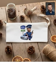 Kişiye Özel Kişiye Özel Karikatürlü Erkek Polis Kalemlik Ham Bez Polisler Günü Hediyesi