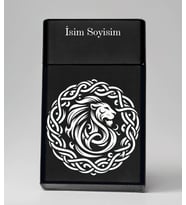 Aslan Desenli Metal Tabaka – Kişiye Özel İsimli Hediyelik M89