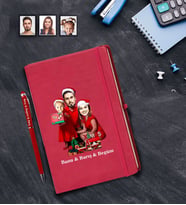 Kişiye Özel Yılbaşı Aile Karikatürlü Kırmızı Defter Kalem Hediye Seti Model-2