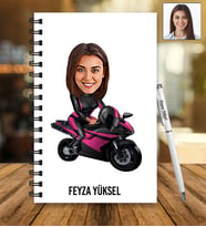Kişiye Özel Motorcu Kadın Tasarımlı Karikatür Ahşap Defter Ve Kalem Seti 58