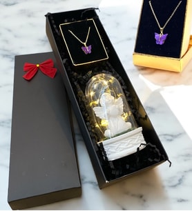 Led Işıklı Beyaz Melekli Fanus & Kelebek Kolye Hediye Seti  Premium Hediye Seti