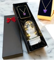 Led Işıklı Beyaz Melekli Fanus & Kelebek Kolye Hediye Seti  Premium Hediye Seti