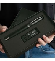 Hemen Kargo Kişiye Özel Kutulu Metal İmza Kalemi 32 GB Usb Bellek Hediye Seti
