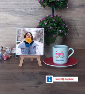 Matematik Öğretmeni Fotoğraflı Dekoratif Taş, Ahşap Altlıklı Türk Kahvesi Fincanı Hediye (Model 3)