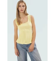 Kolsuz Örme Bluz Havuz Yaka Fitted Kalıp Peplum Detay Özel Tasarım Özenle Seçilmiş