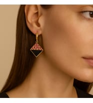 Geometrik Desenli Mine Küpe – Mor & Siyah Detaylı