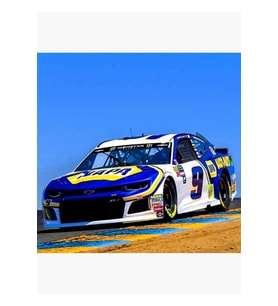 Chase Elliott, Chevy'siyle Önden Yarışırken Tablo Ahşap Poster Dekoratif