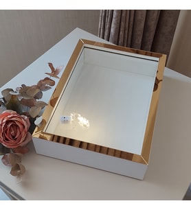 25X35 BEYAZ-GOLD LEDLİ DERİN ANI ÇERÇEVESİ- NİŞAN SÖZ GÜLLERİNİZ İÇİN ÇERÇEVELER