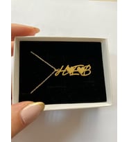 Kişiye Özel 925 Ayar Gümüş Dikey 3 Harf Model Kolye (Gold)