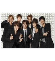 Cakapuzzle BTS Koreli Gençler Zafer İşareti  Puzzle Yapboz MDF (Ahşap) (120 Parça)