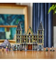 LEGO® Harry Potter™ Malfoy Malikanesi 76453