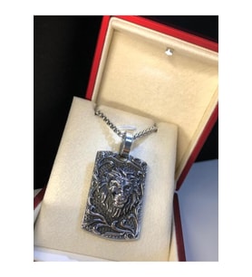 Aslan (Lion) Erkek Çelik Kolye • Işıklı Kutuda • Sevgiliye • Eşe • Babaya • Arkadaşa Kolye