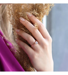 6 Tırnaklı Round Kesim Tek Taş Rose Gold Kaplama Sky Diamond Yüzük